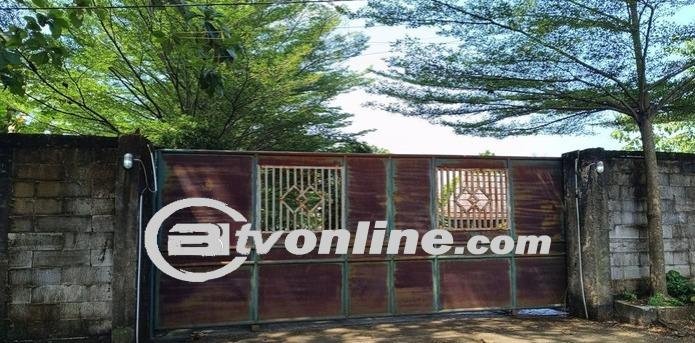 Kepala Desa Mengungkap: Warga Keluhkan Rumah Lokasi Ledakan di Bogor Selalu Tertutup