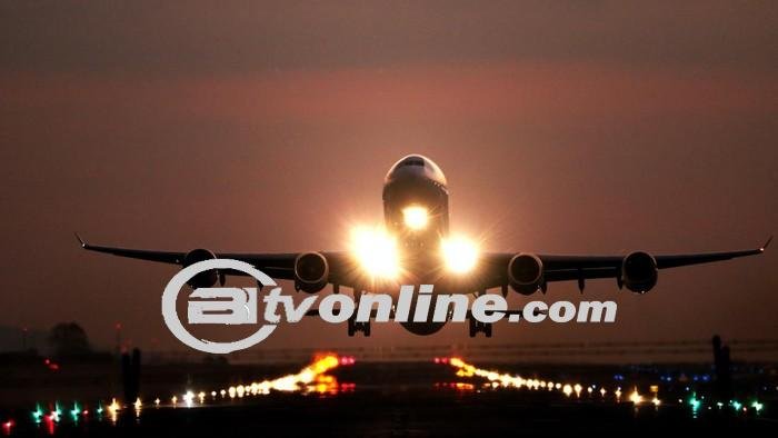 Pesawat Korean Air KE189 Terjun Bebas 15 Menit: 13 Penumpang Terluka