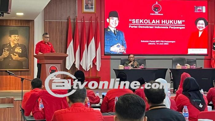 Sekjen PDIP Keluhkan Keadilan Hukum di Indonesia, Soroti Perubahan Praktik Pengadilan
