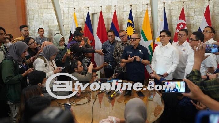 Mendag Geram Dicari Jawaban: ‘Yang Belum Saya Kasih Apa?’ Atas Aturan Impor Kontroversial