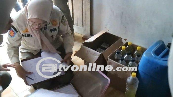 Sosok PNS Kebumen Tertangkap Basah Simpan 400 Botol Miras!