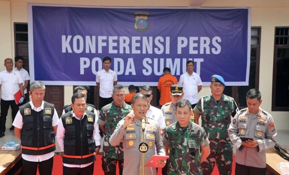 Polisi Tangkap Dua Pelaku Pembakaran Rumah Wartawan di Karo, Satu Ditembak