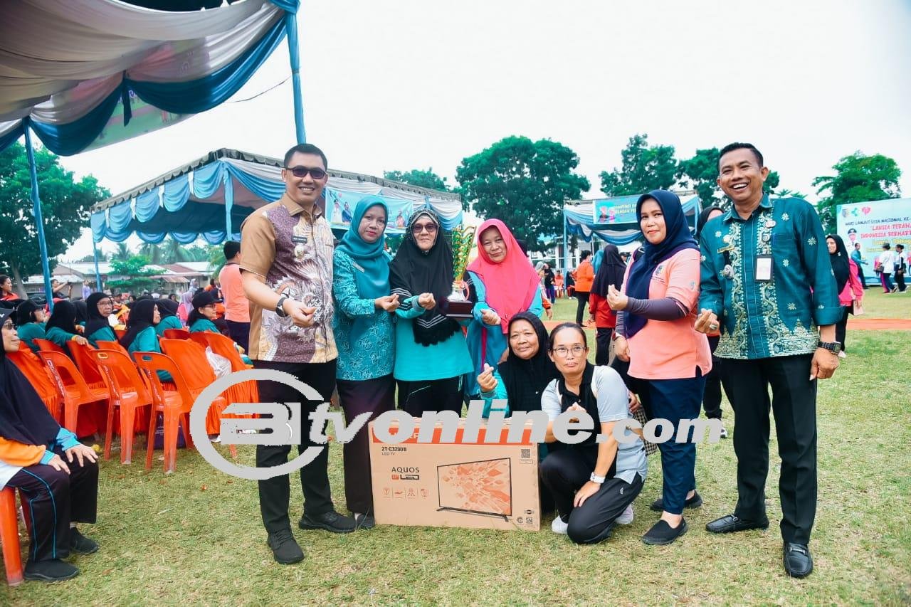 Pj. Bupati Heri Wahyudi Berbagi Kebahagiaan Dengan Lansia