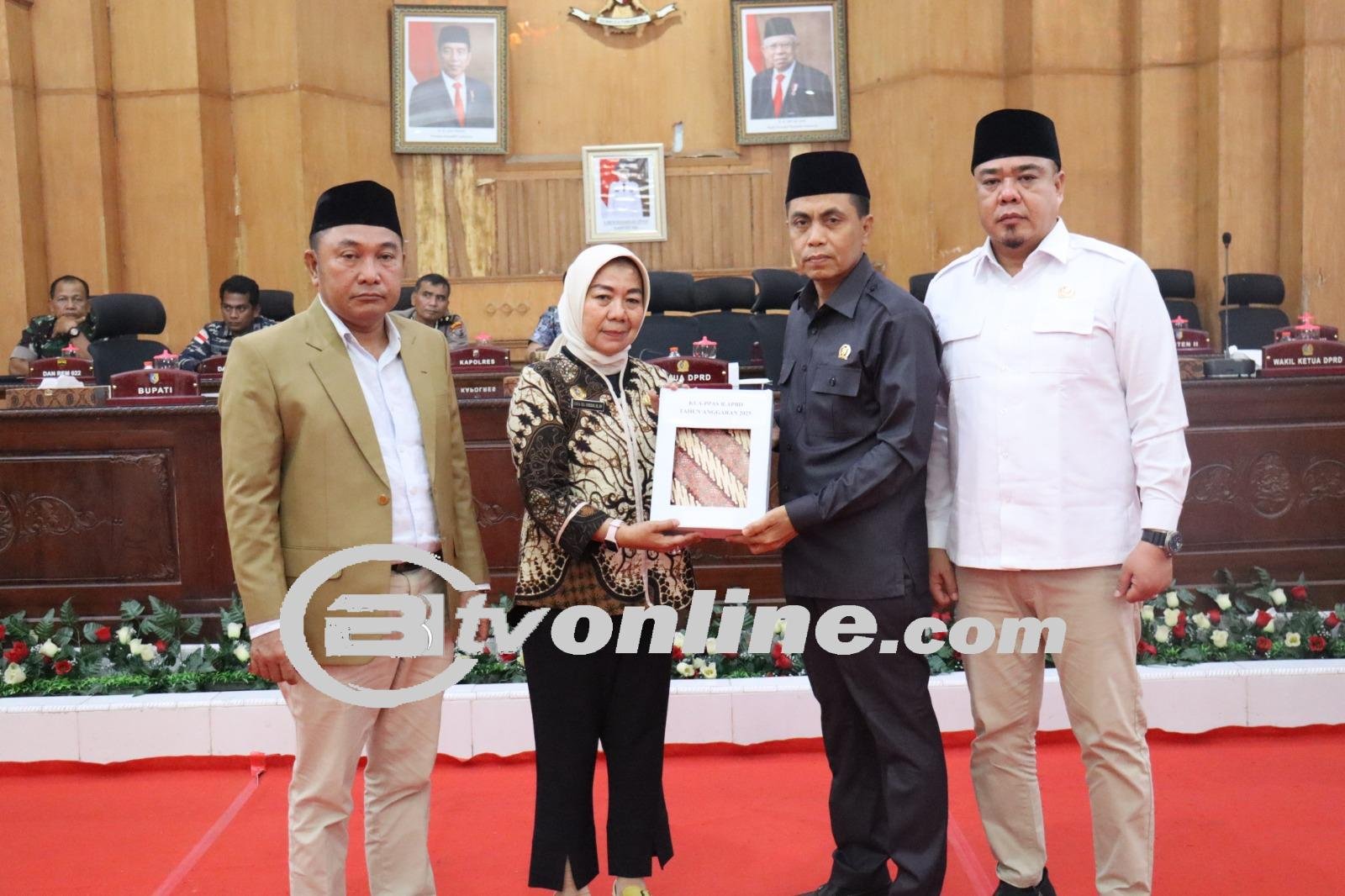 DPRD Batu Bara Gelar Rapat Paripurna untuk Menyampaikan Nota KUA-PPAS R.APBD TA 2025