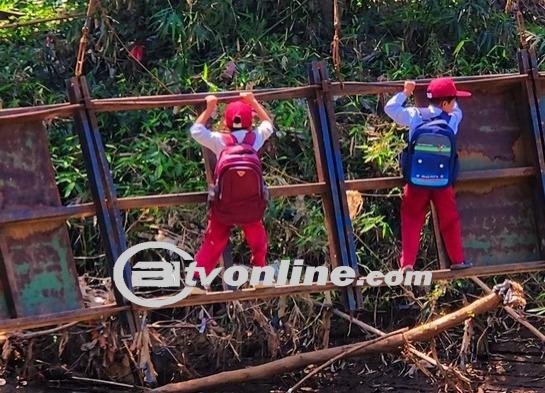 Jembatan Miring di Sukabumi Akan Segera di Perbaiki!