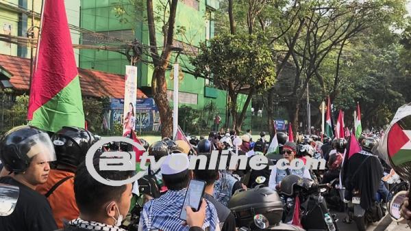 Aksi Bela Palestina di Jakarta: Konvoi Bermotor dari Masjid Agung Al-Azhar ke JIEXPO Kemayoran