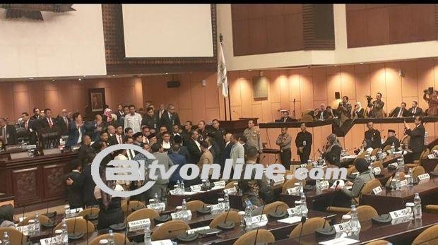 Rapat Paripurna DPD RI Ke-12 Dihujani Interupsi: LaNyalla Mattalitti Hadapi Tantangan