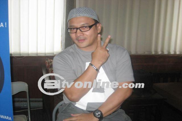 Tobat dari Ajaran Eyang Subur, Artis Adi Bing Slamet Ucap Syahadat Ulang