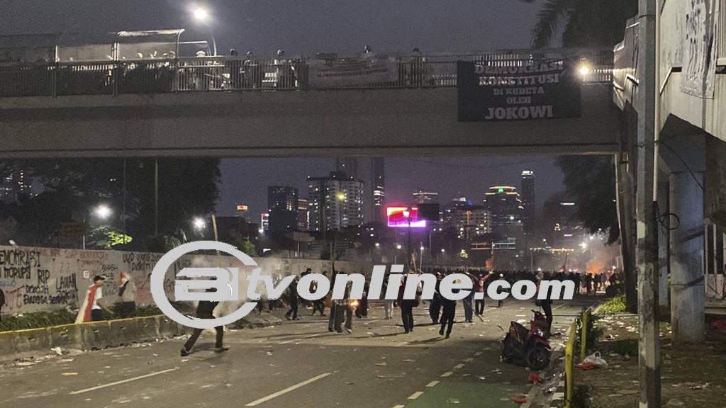 Komnas HAM Kecam Tindakan Aparat Dalam Pembubaran Aksi Tolak Revisi UU Pilkada, Minta Polisi Segera Bebaskan 159 Demonstran!