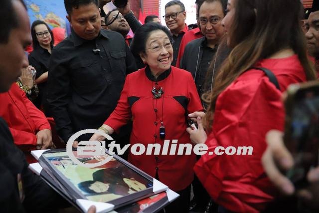 Megawati Sentil DPR yang Kunker Selalu ke Luar Negeri: Mbok ya ke Pelosok!
