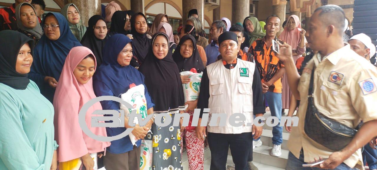 KSJ Gelar Baksos Bersama Bi TV dan Pemuda Pancasila di Medan Tembung, Bagikan 1 Ton Beras Murah