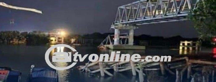 Jembatan Lalan di Sumsel Ambruk Diduga Ditabrak Tongkang Batu Bara, Akses Warga Terganggu