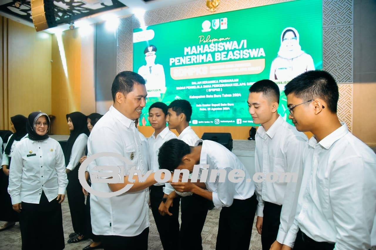 Pelepasan 26 Mahasiswa/i Batu Bara Penerima Beasiswa Pengembangan SDM Perkebunan Kelapa Sawit