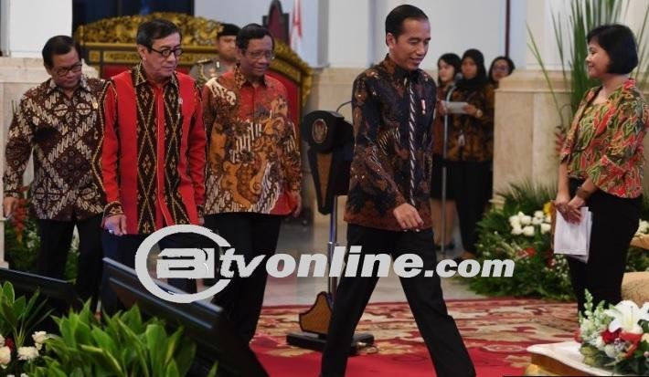 Jokowi Dikabarkan Reshuffle Menkumham Yasonna Laoly ?