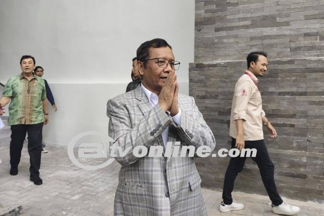 KPK Diduga Terlambat, Mahfud MD Dorong Pengusutan Dugaan Gratifikasi Kaesang Pangarep