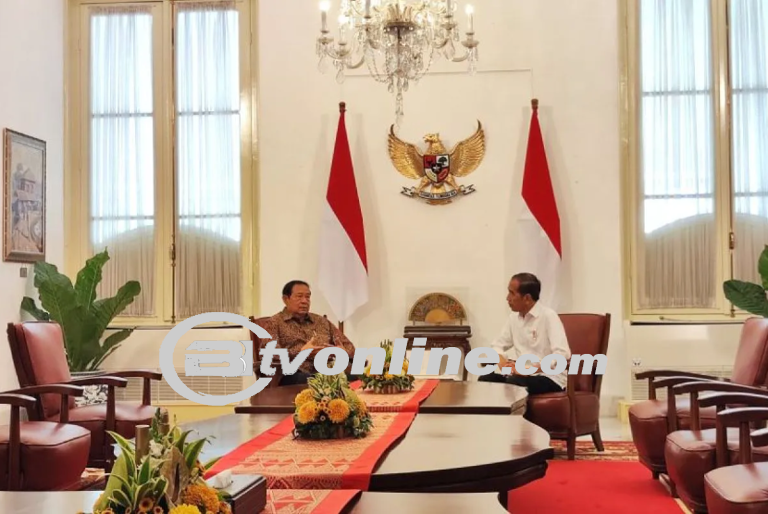 Jokowi Dukung Penuh Pemerintahan Prabowo dan Gibran: Hasil Pertemuan Tertutup dengan SBY