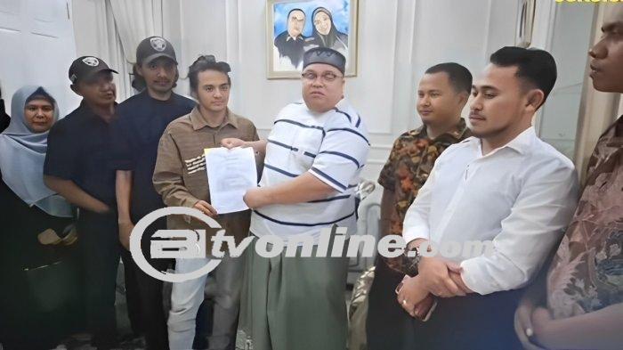 Satu Keluarga Terancam Masuk Penjara! Vadel Badjideh Tunjuk Razman Nasution Sebagai Pengacara di Tengah Kasus dengan Nikita Mirzani!