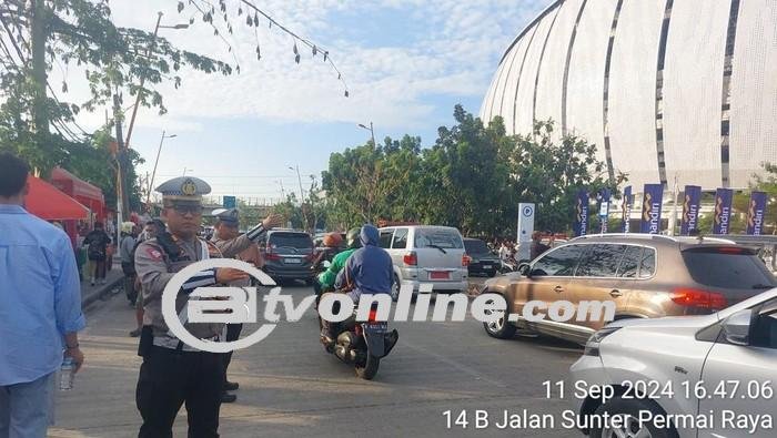Kepadatan Lalu Lintas di Sekitar Jakarta International Stadium (JIS) Usai Konser Bruno Mars, Polisi Alihkan Arus di Empat Titik