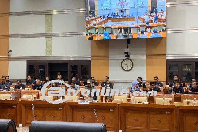 ”Gaji Kami Seperti Uang Jajan Anak Raffi Ahmad Selama Tiga Hari” Ujar Hakim Kepada Pimpinan DPR!