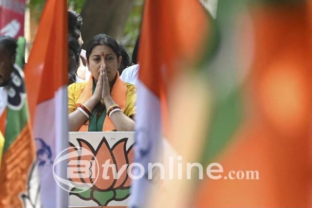 Prabowo Subianto Panggil Smriti Irani untuk Pembekalan Calon Menteri di Hambalang