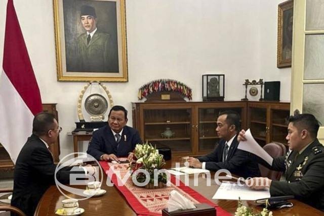 Prabowo Subianto Mulai Beraksi: Pertemuan Strategis di Istana Merdeka