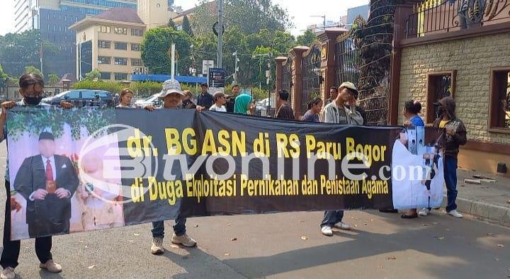 Gerakan Anti Penistaan Agama dan Eksploitasi Status Perkawinan Minta Kapolri Tangkap Dr BG!!