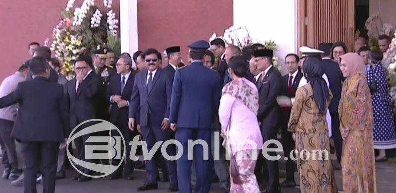 Menteri Kabinet Indonesia Maju Sambut Pulang Jokowi di Lanud Halim Perdanakusuma