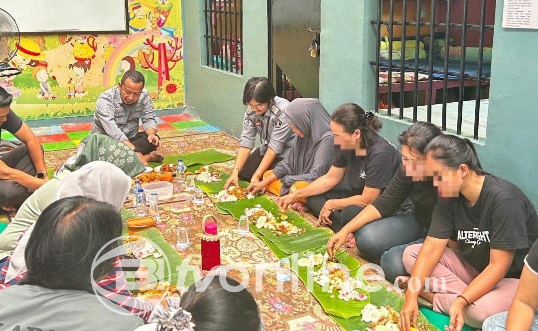 Dialog dan Kebersamaan: Lapas Kelas IIA Labuhan Ruku Rayakan Makan Bersama Warga Binaan Wanita