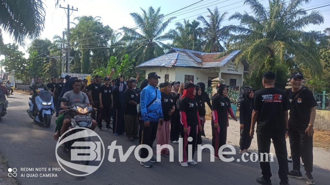 Gerak Jalan Sehat Menuju Pilkada Serentak Bersama PPK Nibung Hangus, Tingkatkan Partisipasi Pemilih