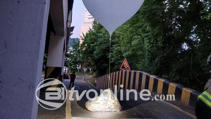 Balon Propaganda dari Korea Utara Mendarat di Kompleks Kantor Kepresidenan Korsel