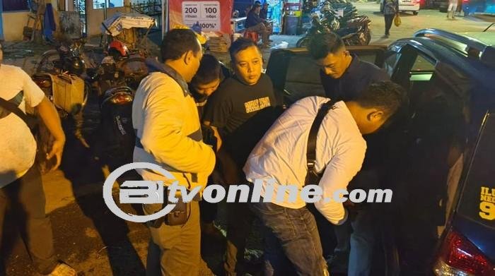 Dua Pria Ditangkap Polisi Karena Pungutan Liar di Pasar Asem Bogor!