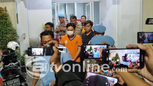 Ivan Sugianto Ditangkap dan Jadi Tersangka Setelah Paksa Siswa SMA Minta Maaf Sambil Sujud dan Menggonggong
