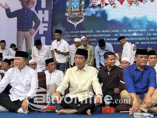 Jokowi Hadiri Kampanye Akbar Doa Bersama Luthfi-Taj Yasin di Semarang