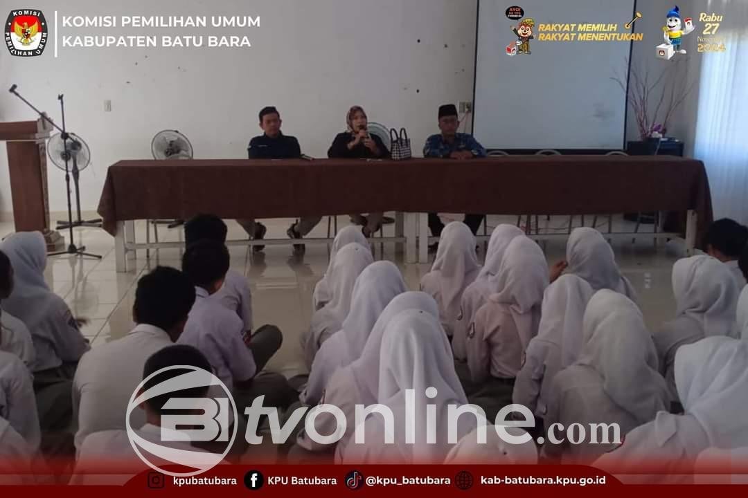 PPK Datuk Lima Puluh Gelar Sosialisasi Pendidikan Pemilih Pemula di SMKN 1 Lima Puluh Jelang Pemilu 2024