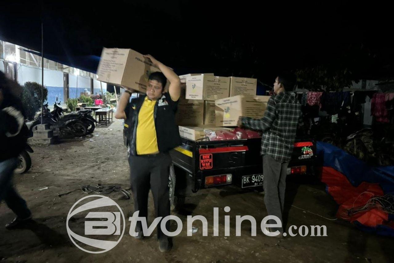 Kemensos Salurkan Bantuan Logistik untuk Korban Longsor di Karo, Sumut