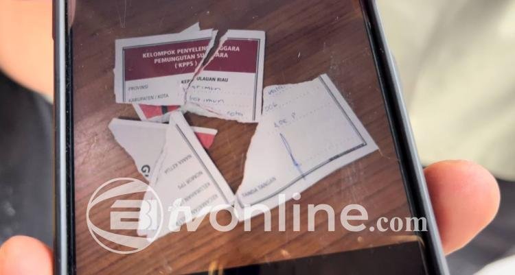 Pria Robek Surat Suara di TPS Karimun, Bawaslu Proses Kasus Perusakan Pilkada
