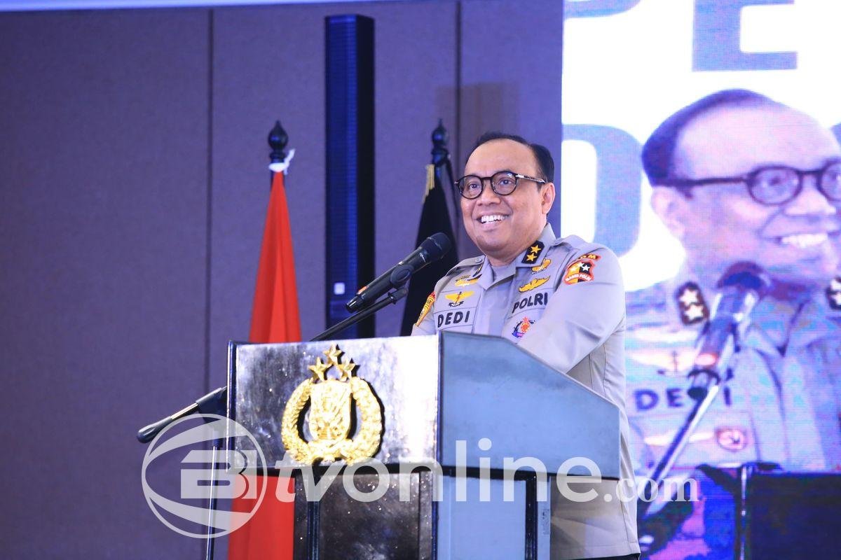 Kapolri Jenderal Listyo Sigit Lantik Irjen Dedi Prasetyo Sebagai Irwasum Polri