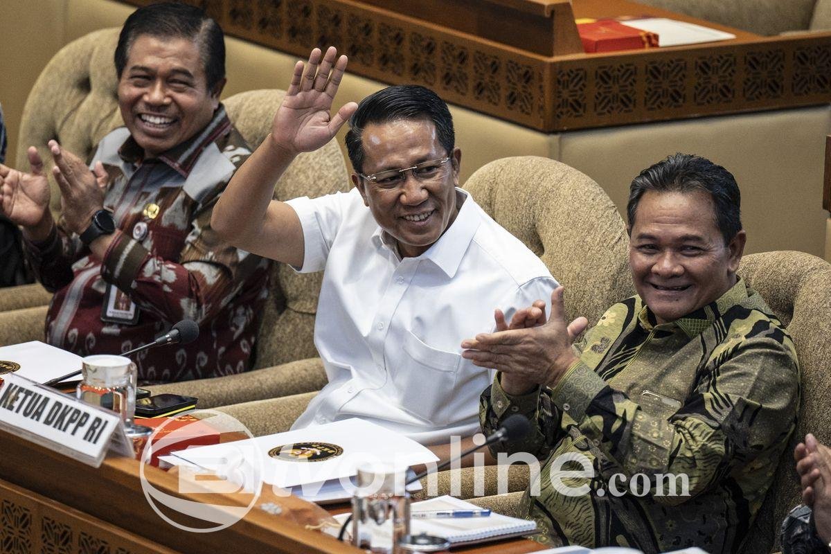 Menkumham Usulkan 8 RUU untuk Masuk Prolegnas Prioritas 2025, Termasuk Pengelolaan Ruang Udara dan Narkotika