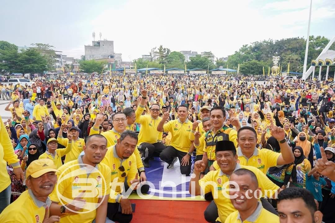 Ribuan Warga Kota Tanjung Balai Hadiri Senam Golkar berSATU Bersama Musa Rajekshah dan Pasangan Nomor 1