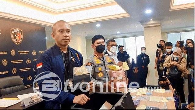 Polda Metro Jaya Ungkap Sindikat Pencurian Brankas, Dua Tersangka Ditangkap, Empat Buron