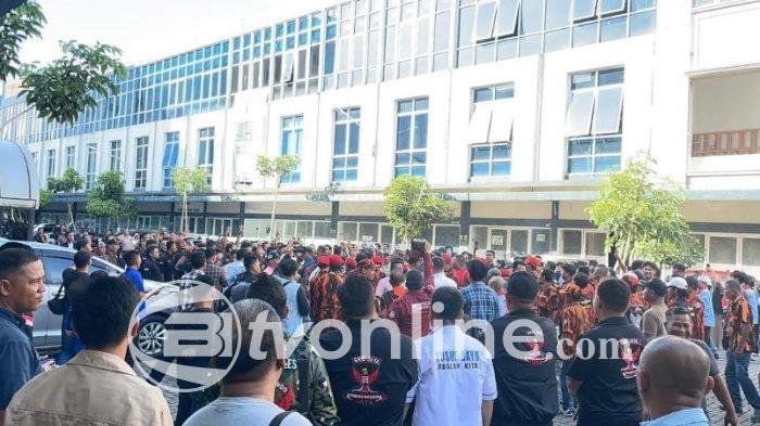 Debat Paslon Deli Serdang Nyaris Ricuh, Polisi Sebut Pelanggaran Jumlah Massa Pendukung Jadi Penyebabnya