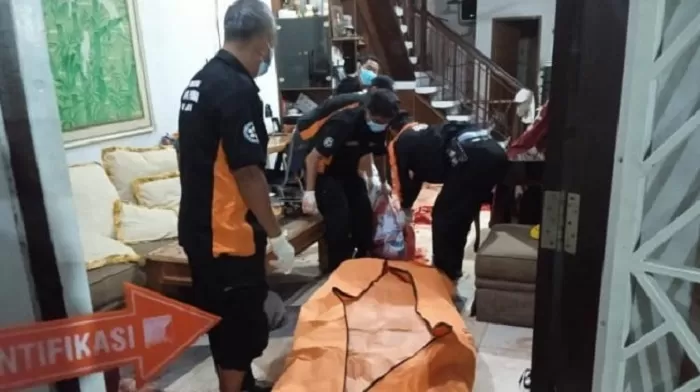 Remaja 14 Tahun di Cilandak Tega Bunuh Ayah dan Nenek, Ibu Kritis