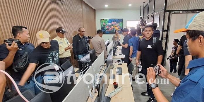 Polda Metro Jaya Ungkap Kasus Judi Online yang Melibatkan Pegawai Kementerian Komunikasi dan Digital