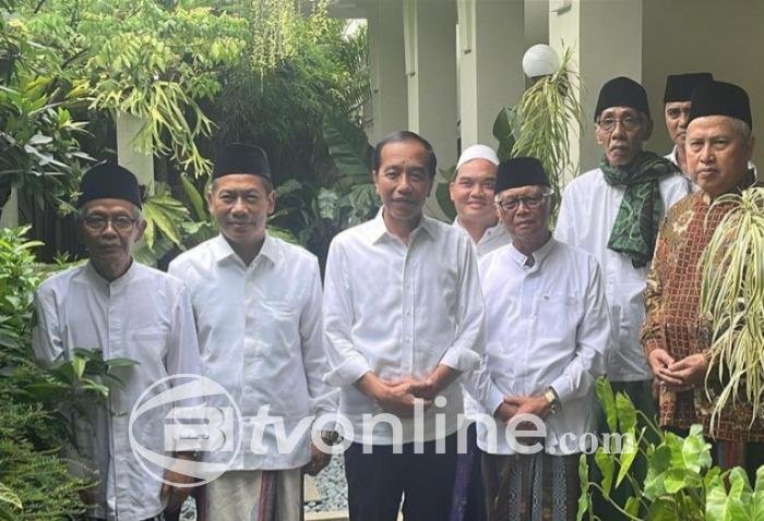 Jokowi Imbau Masyarakat Hormati Masa Tenang Pilkada 2024