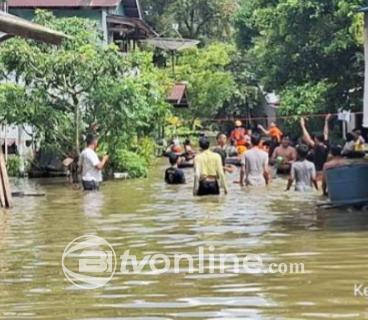Banjir Terjang Empat Kecamatan di Sekadau, Kalimantan Barat: 24 Ribu Warga Terimbas