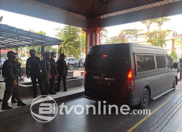 Breaking News! Densus 88 Tangkap Tiga Terduga Teroris di Jateng