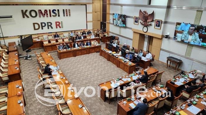 Iskandar Mz Jamin Tidak Ada Konflik di KPK, Tak Akan Ada “Tom and Jerry”