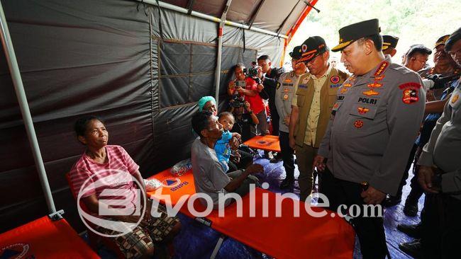 Kemensos Pastikan Tenda Pengungsian Erupsi Lewotobi Tahan Hujan dan Genangan Air