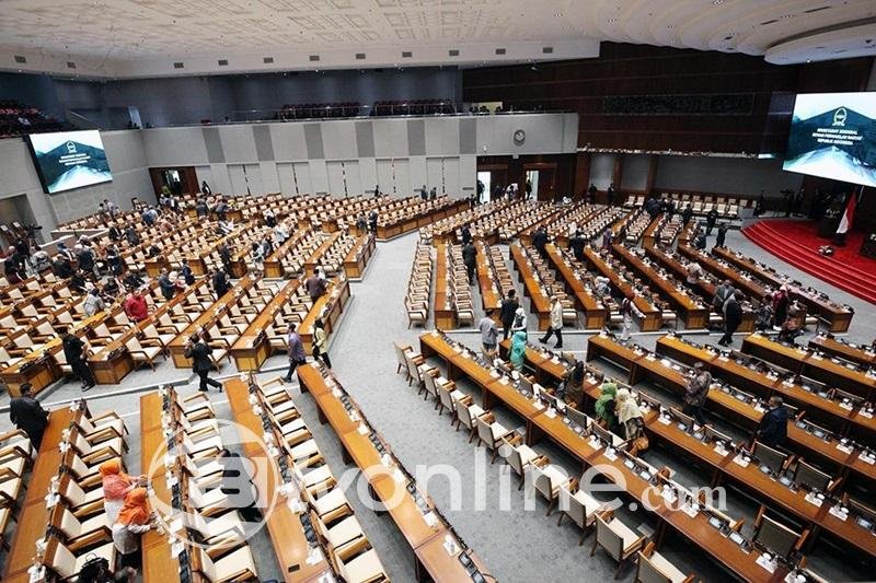 Dewi Juliani Tanyakan Sinergi Pemberantasan Korupsi antara KPK, Polri, dan Kejaksaan dalam Fit and Proper Test Capim KPK