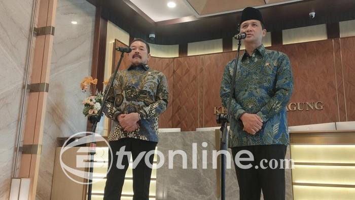 Menteri Transmigrasi Iftitah Sulaiman Temui Jaksa Agung Bahas Pendampingan Hukum Pengelolaan Lahan